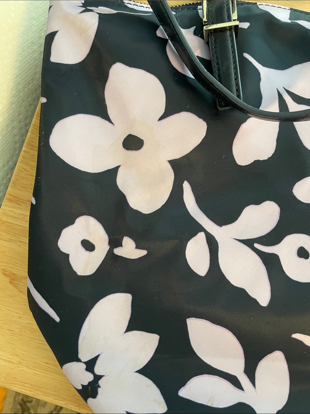 kate spade Black and Light Purple Floral Tote - Picture 4 of 8